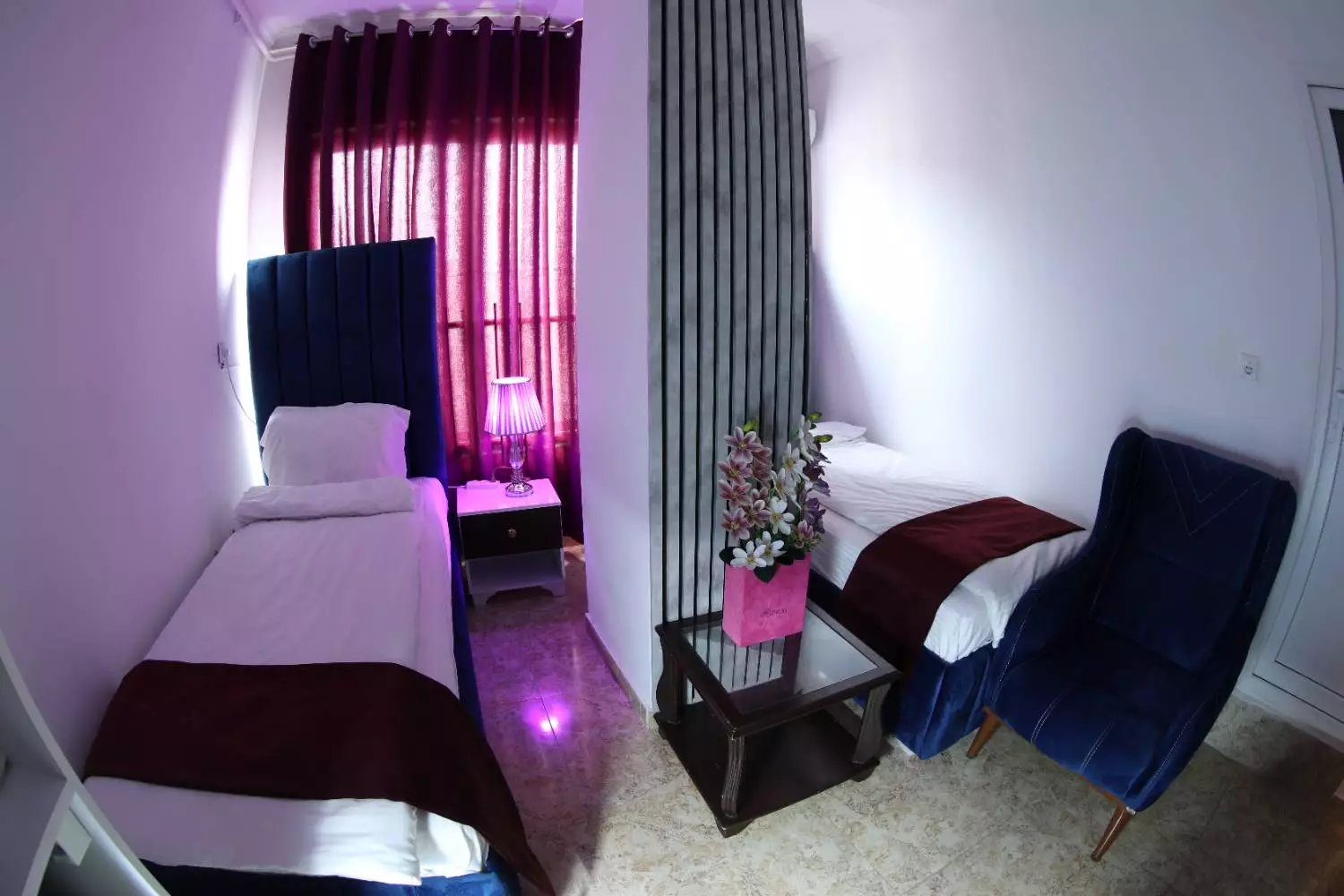 https://cdn.alibaba.ir/ostorage/hotel-accommodation-images/6a5c8e73acd371bfb13535ac_اتاق توئین.webp